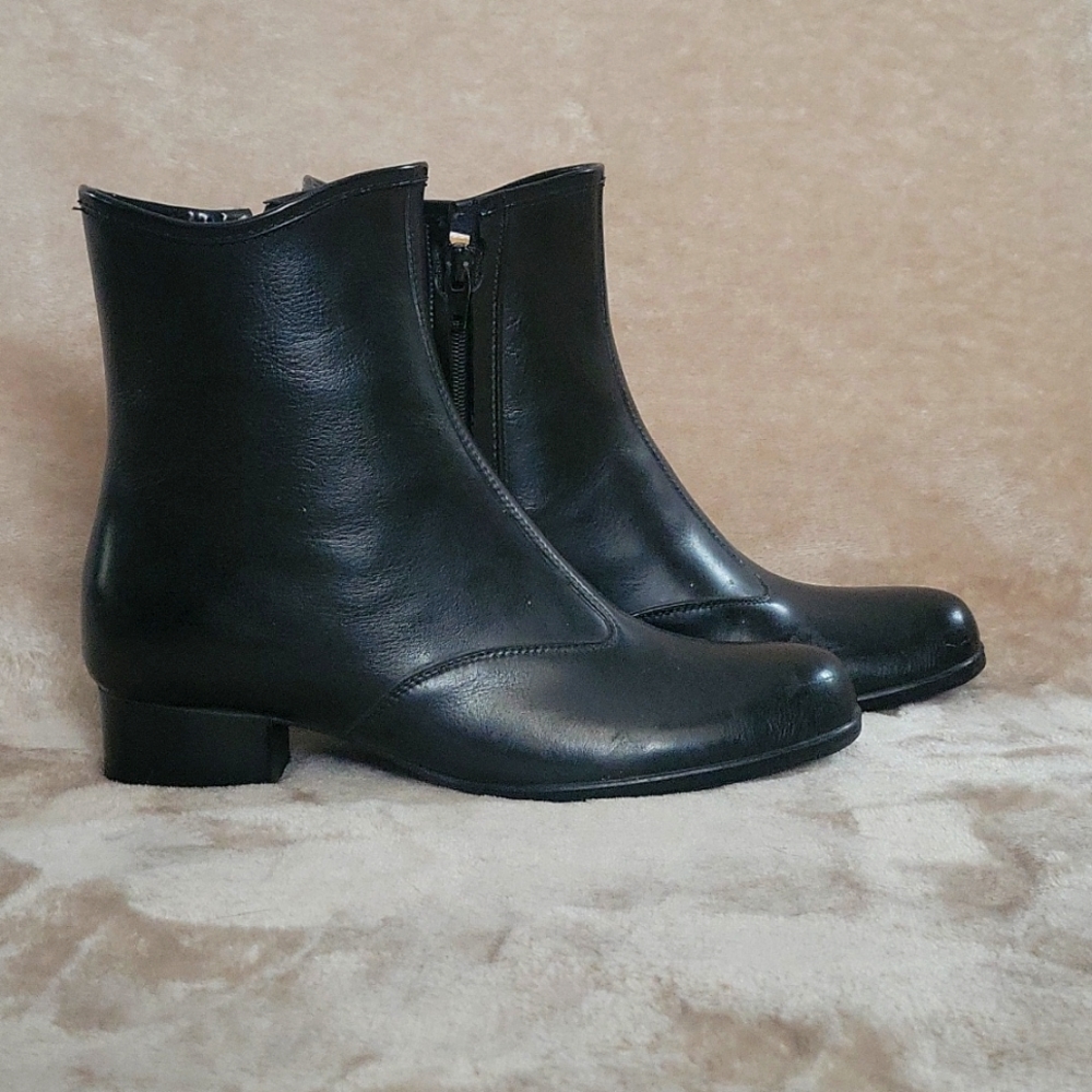 Rain boots